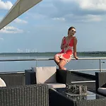 別荘 Schwimmende Ferienhaeuser Auf Dem - Spreewald ヴェッチャウ