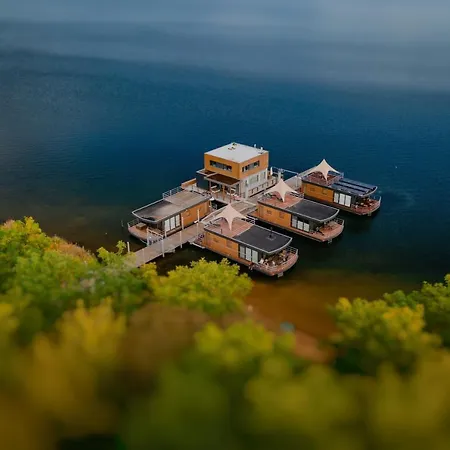 Schwimmende Ferienhaeuser Auf Dem - Spreewald Сasa de vacaciones