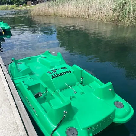 Nyaraló Schwimmende Ferienhaeuser Auf Dem - Spreewald Vetschau
