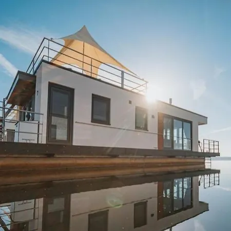 Schwimmende Ferienhaeuser Auf Dem - Spreewald Сasa de vacaciones Vetschau