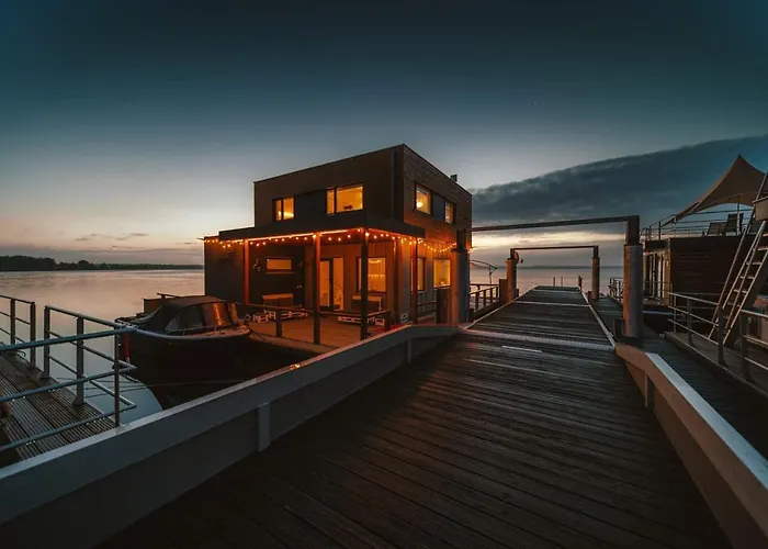 Nyaraló Schwimmende Ferienhaeuser Auf Dem - Spreewald Vetschau